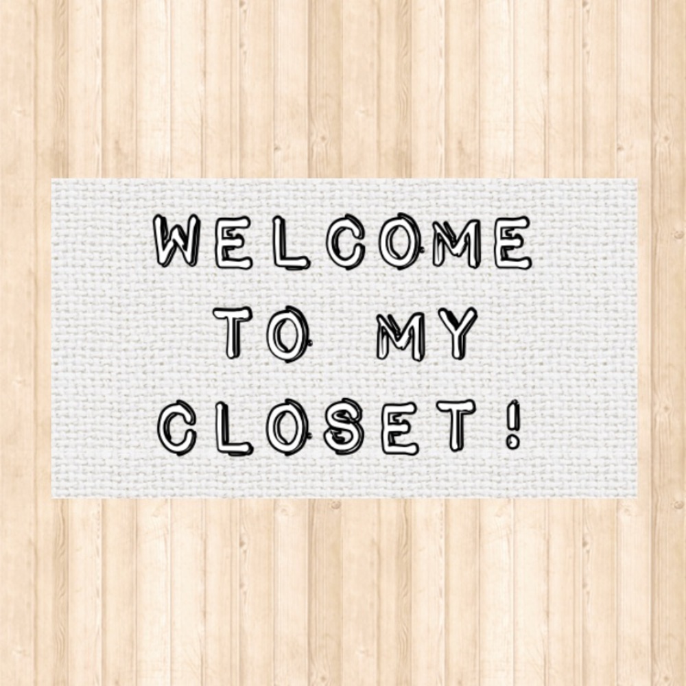 Hi, I'm Megan! [Poshmark Ambassador]
